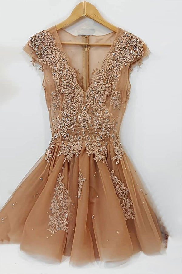 A Line Champagne Tulle Short Homecoming Dress With Appliques