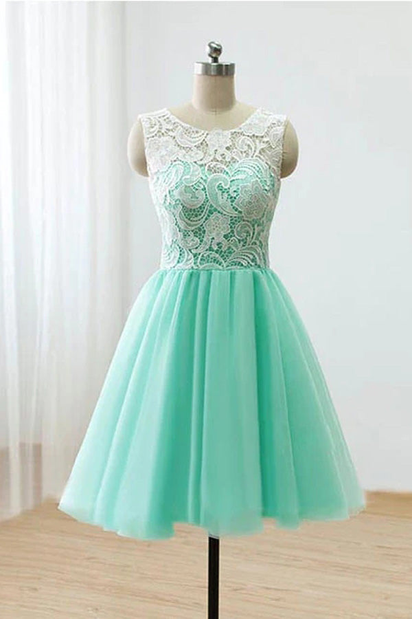 A-line Mint Green Tulle Lace Short Homecoming Dress Round Neck Party Dress