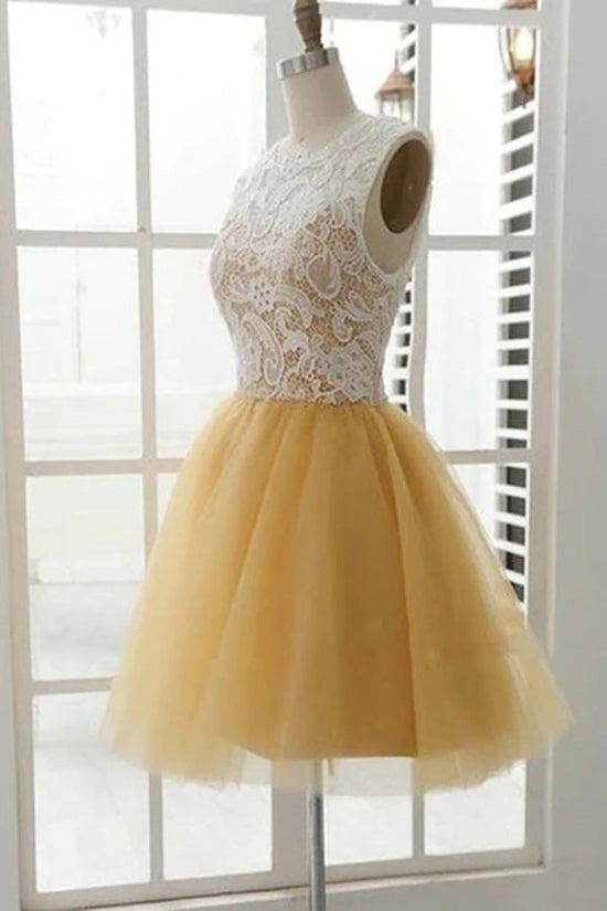 A-line Round Neck White Lace Homecoming Dress WD238