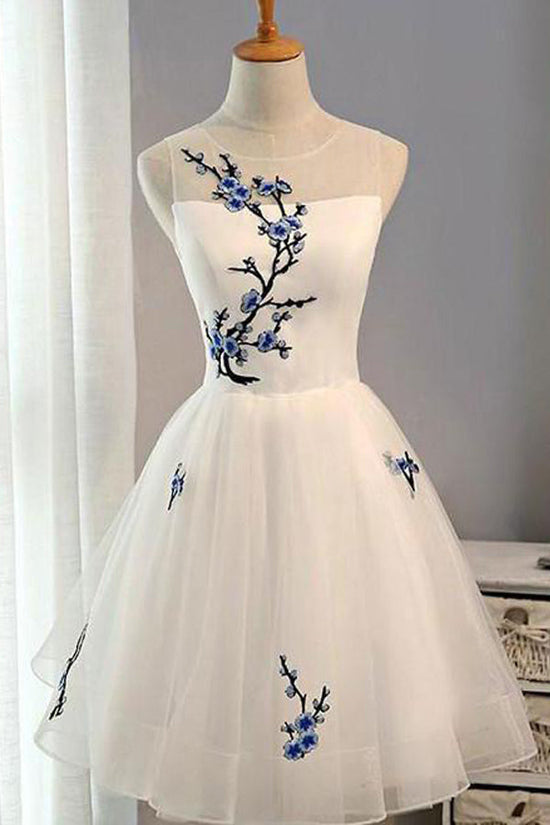 A Line Scoop Neck Homecoming Dress With Appliques