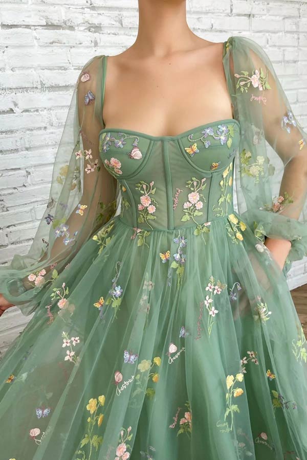 Sweetheart Green Tulle Tea Length Prom Dresses With Embroidery