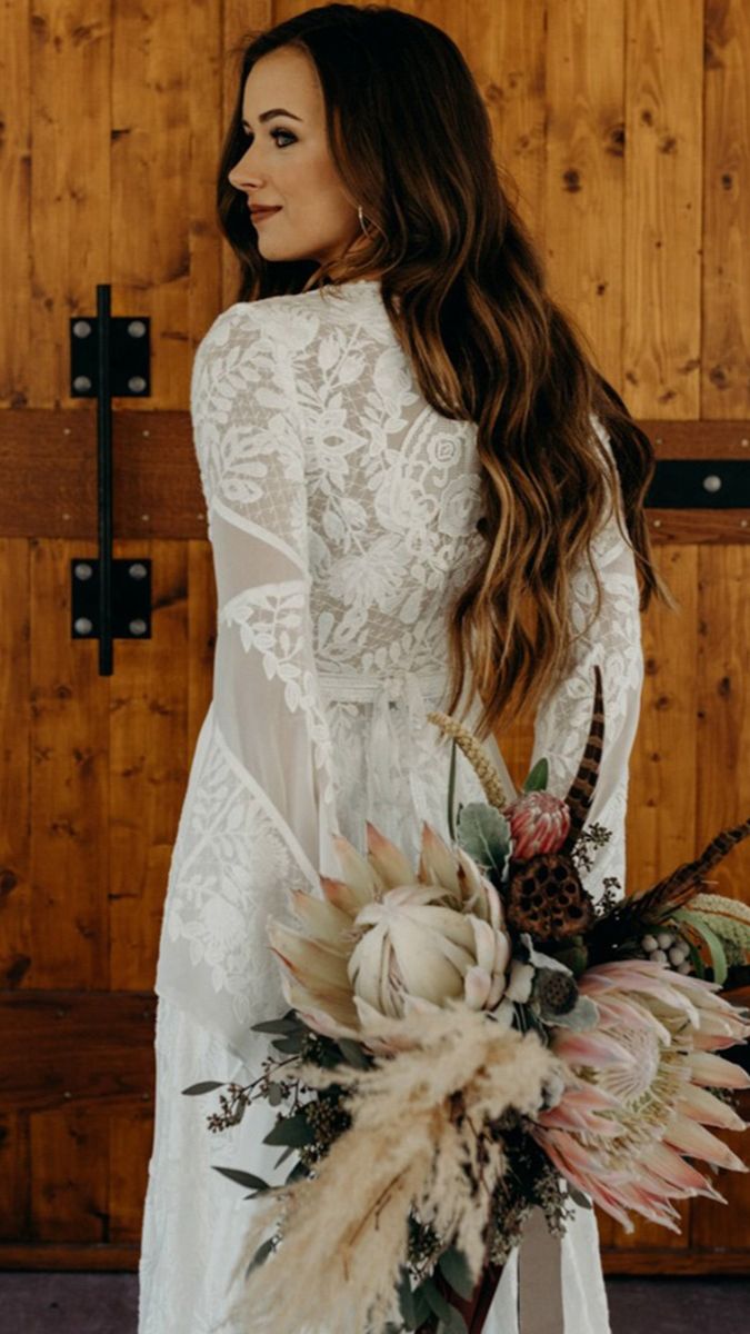 V-neck Long Sleeve Lace Wedding Dresses